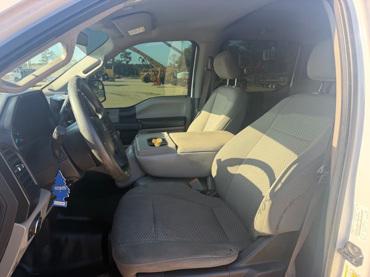 2018-ford-f150-image-11