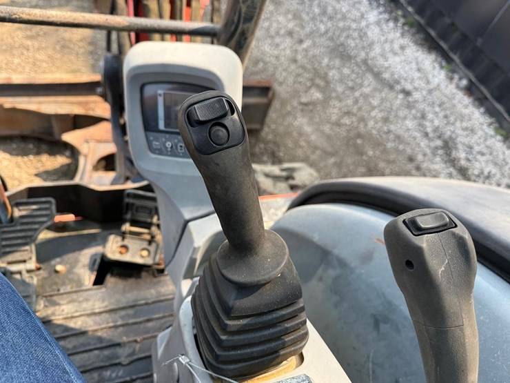 kubota-kx057-4-image-21