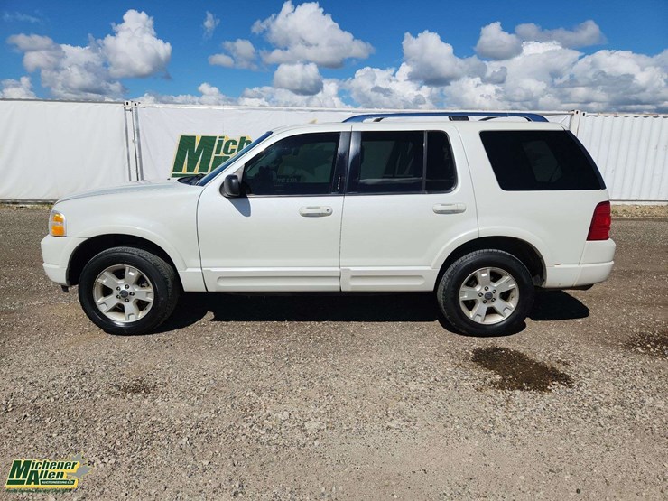 ford-explorer-image-15