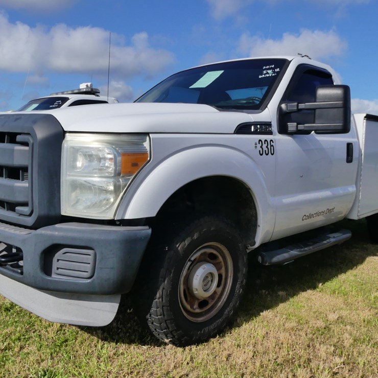 2014 FORD F250 XL