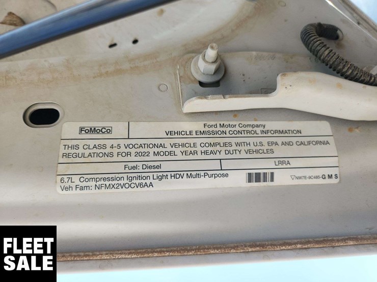 2022-ford-f550-image-37