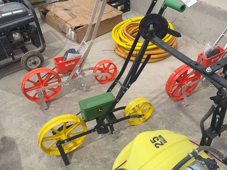john-deere-2-image-1