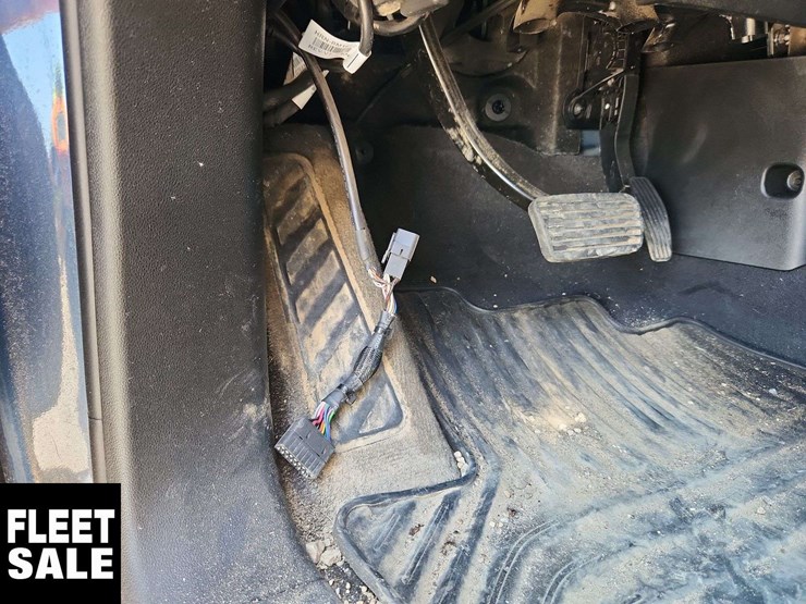 2019-chevrolet-silverado-1500-image-57