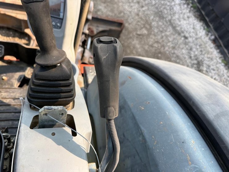 kubota-kx057-4-image-22