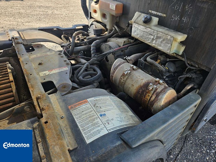 bobcat-toolcat-5600-image-44