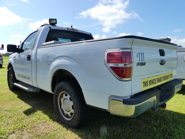 2014-ford-f150-xl-image-4