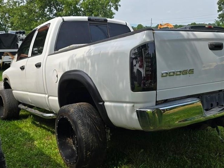 2002-dodge-ram-2500-image-6