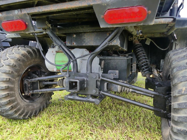 2021-landmaster-ev-4x2-image-7