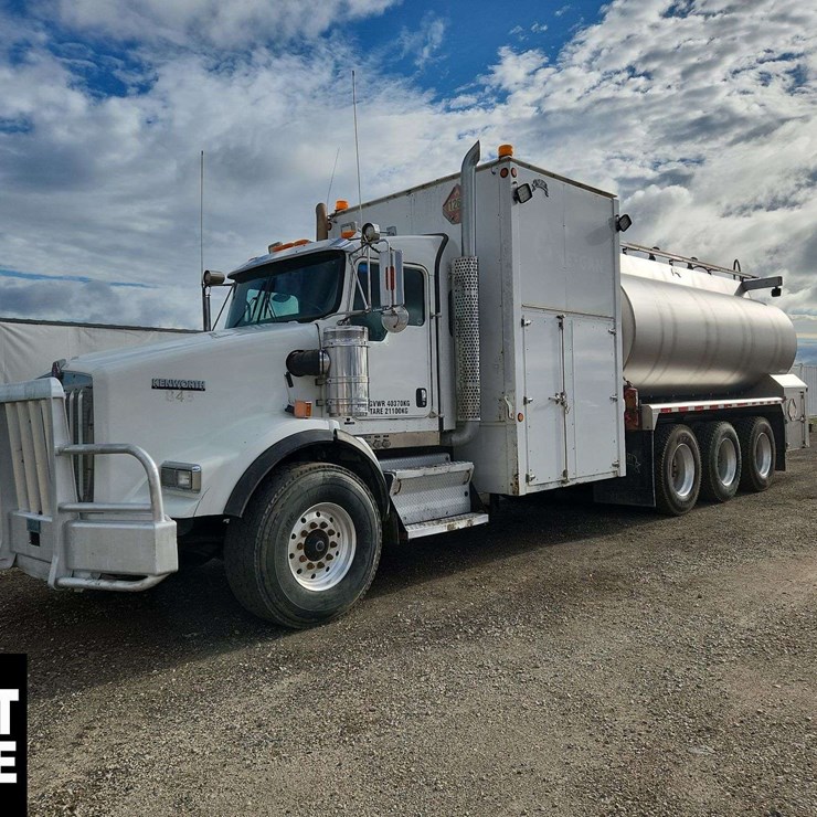 2018 KENWORTH T800