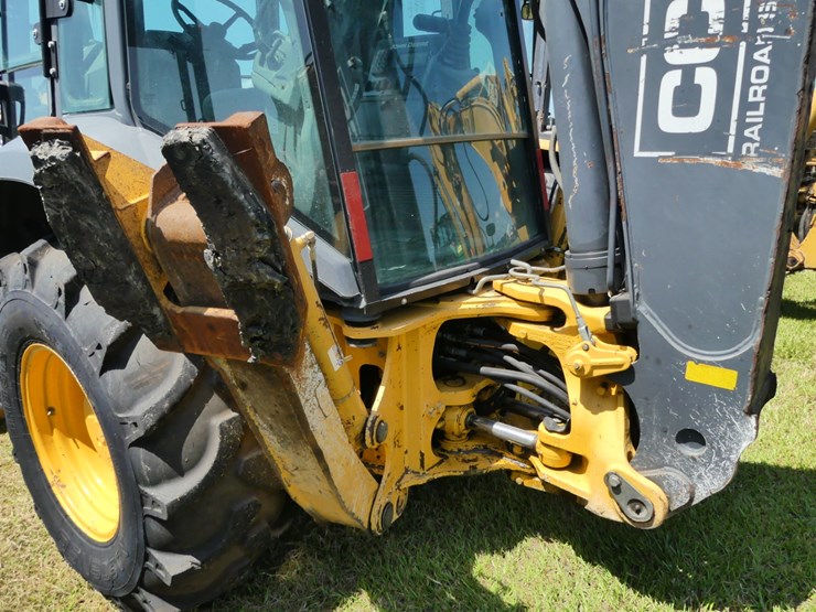 2020-deere-310sl-image-7