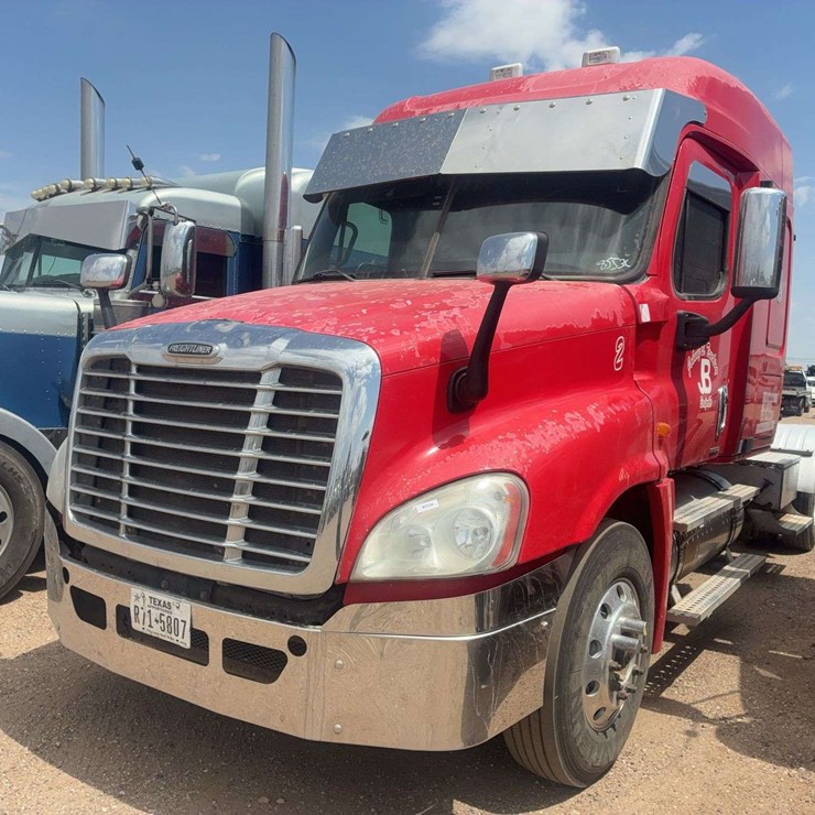 2009 FREIGHTLINER CASCADIA 125