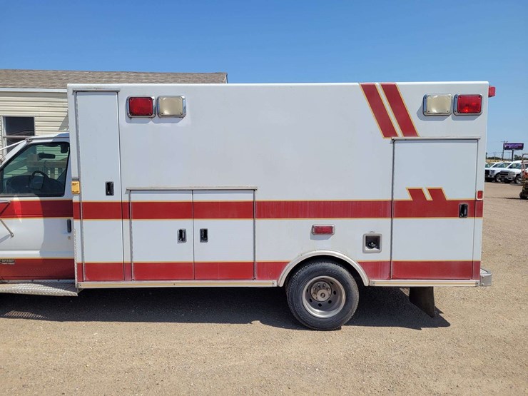 1999-ford-e450-image-17