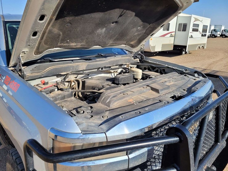 2017-chevrolet-silverado-2500-lt-image-22