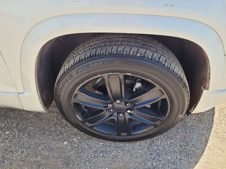 2018-gmc-acadia-denali-image-4