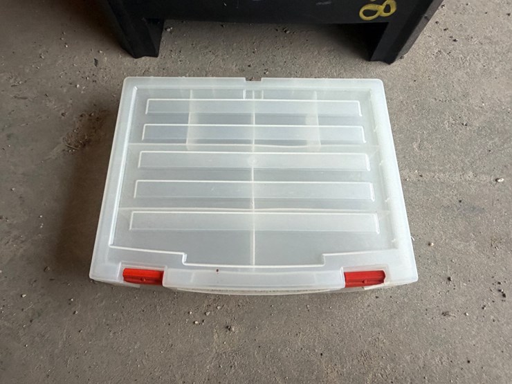 #2003-•-black-and-decker-tool-box-image-8