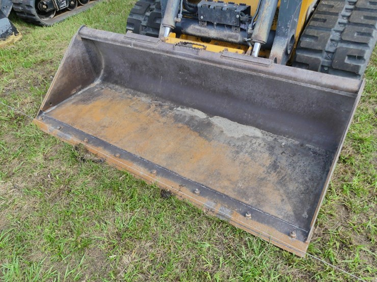 deere-333g-image-11