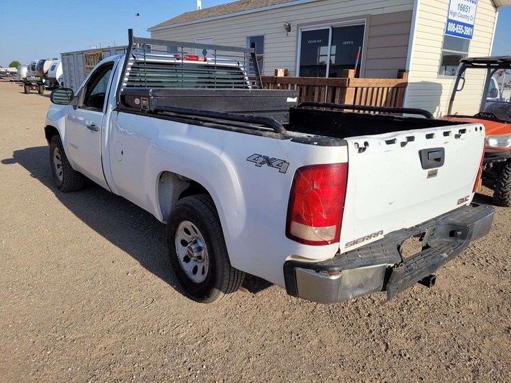2013-gmc-sierra-1500-image-9
