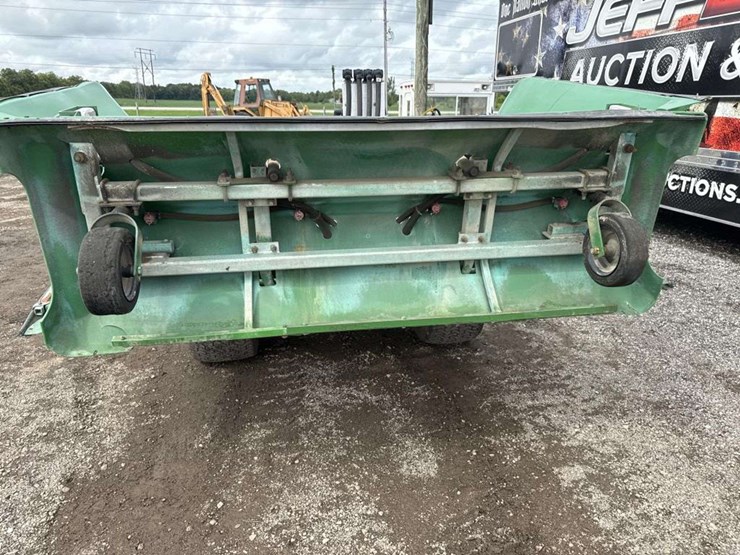 john-deere-1800-image-9