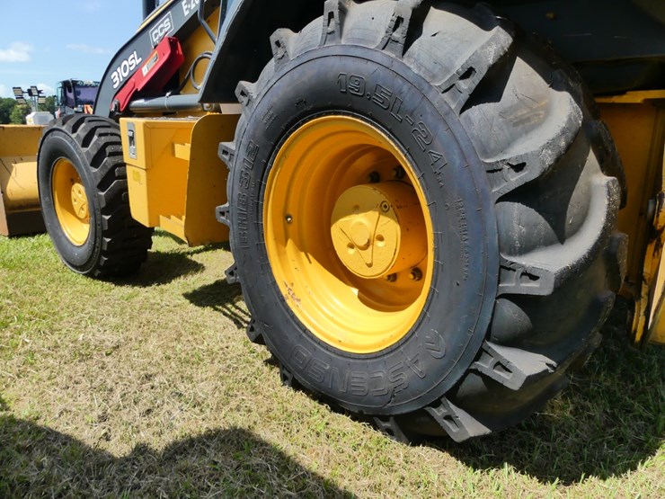 2020-deere-310sl-image-10