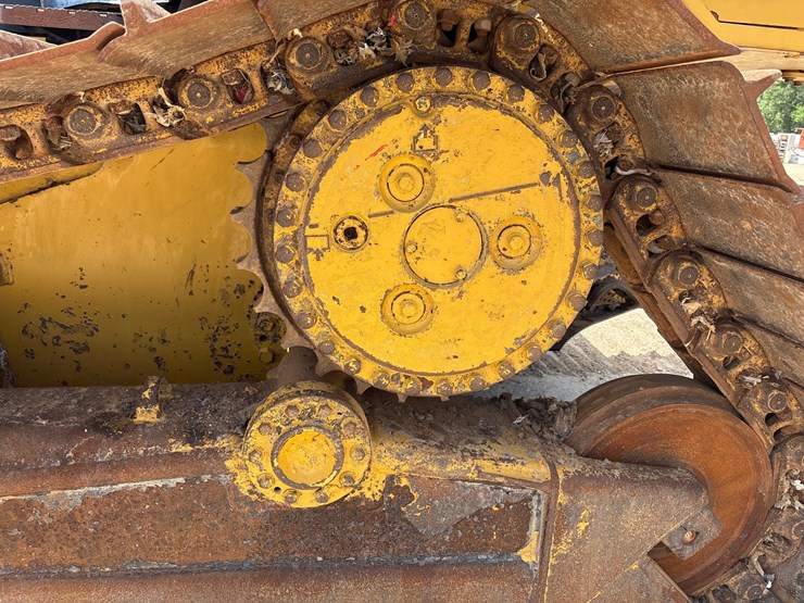 caterpillar-d6n-lgp-image-13