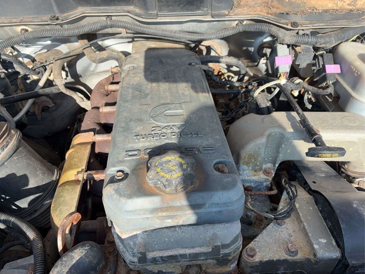 2004-dodge-ram-3500-image-41