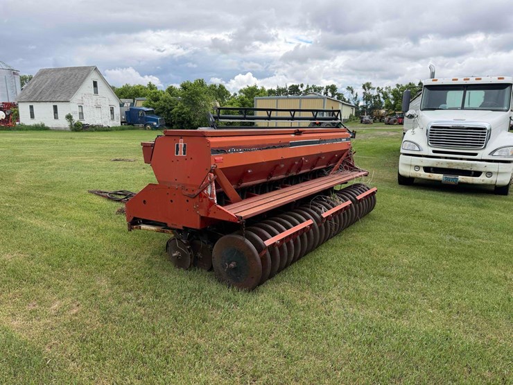 case-ih-6200-image-3