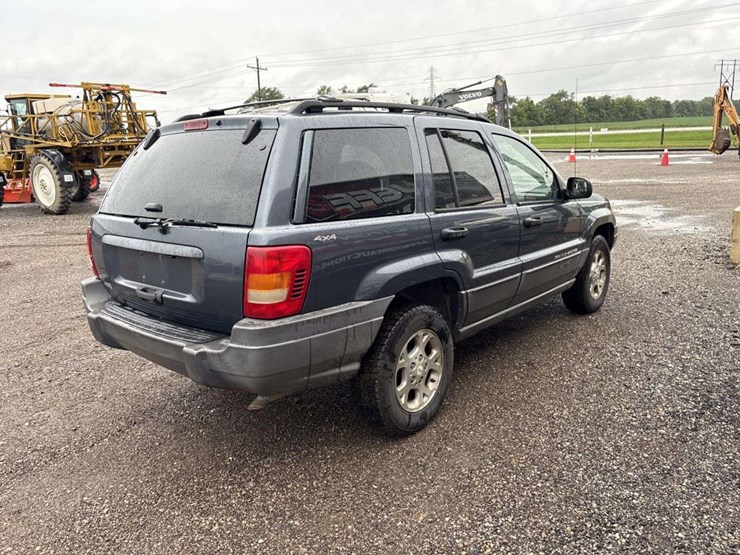 2000-jeep-grand-cherokee-laredo-image-3