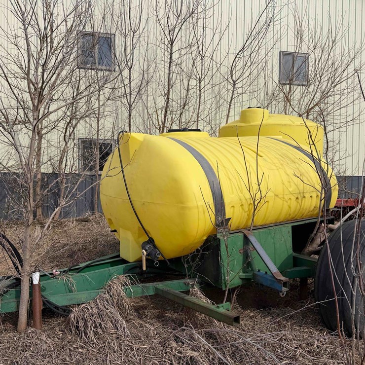 John Deere Water Cart