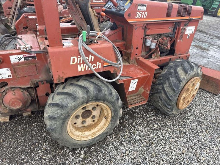 ditch-witch-3610-image-12