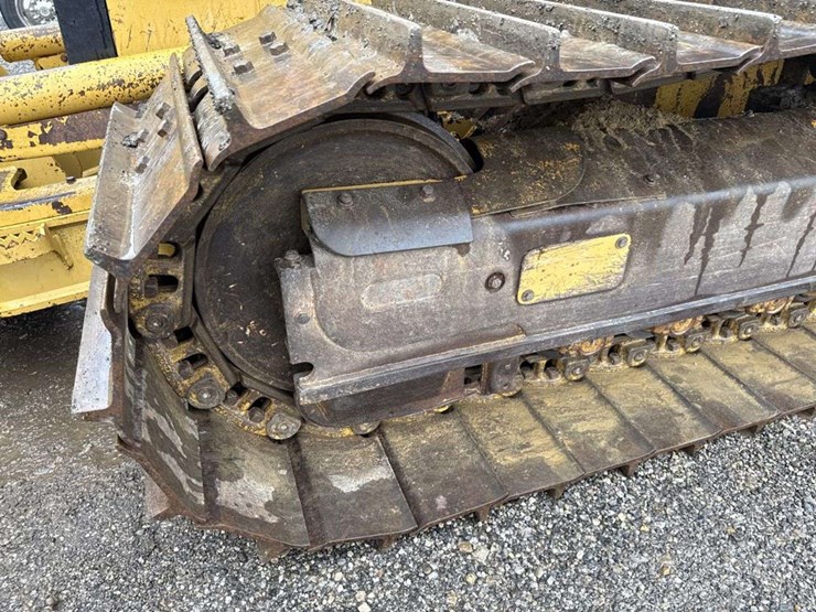 caterpillar-d5k-image-12