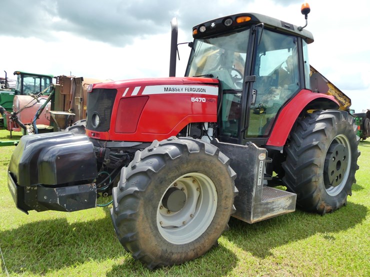 2014-massey-ferguson-5470-image-2