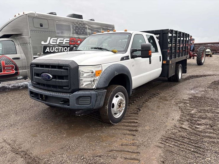 2014-ford-f550-xl-image-1