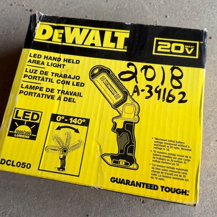 #2018 • DEWALT 20V LED HANDHELD AREA LIGHT