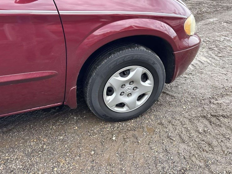 2001-dodge-grand-caravan-se-image-9