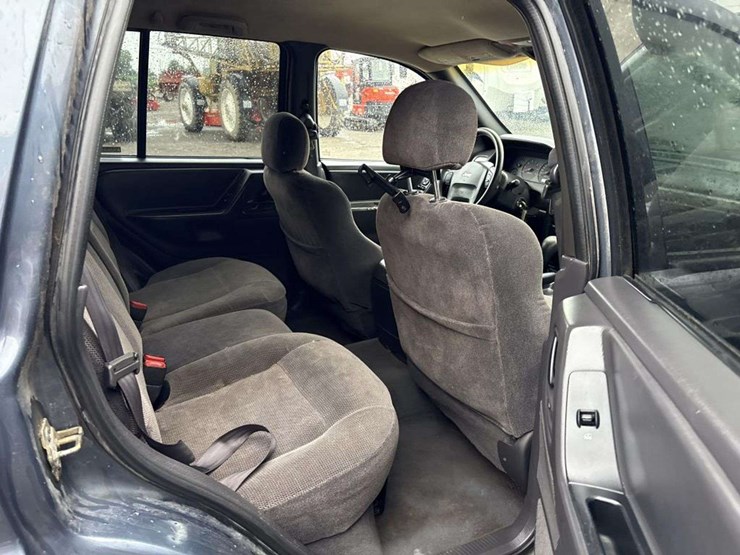 2000-jeep-grand-cherokee-laredo-image-12