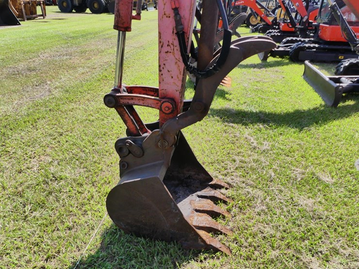 kubota-kx121-3-image-12