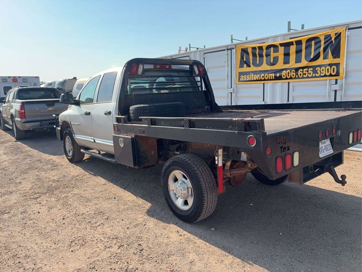 2004-dodge-ram-3500-image-4
