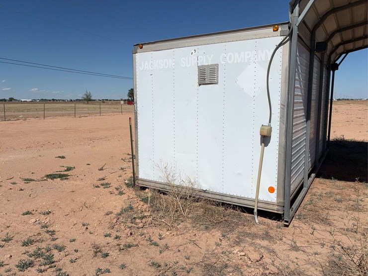 box-truck-container-image-2