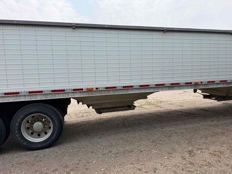 wilson-grain-trailer-image-6