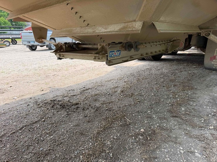 wilson-grain-trailer-image-12