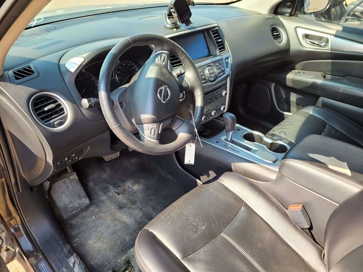 2019-nissan-pathfinder-image-15