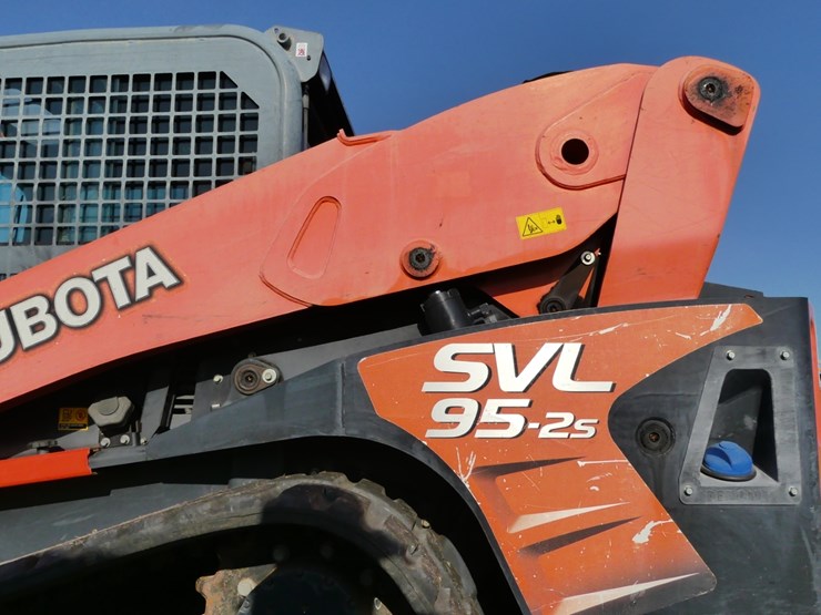 kubota-svl95-2s-image-7