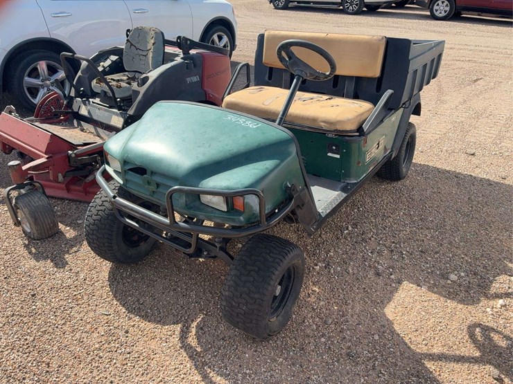 e-z-go-golf-cart-image-1