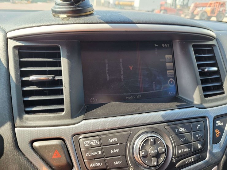 2019-nissan-pathfinder-image-18