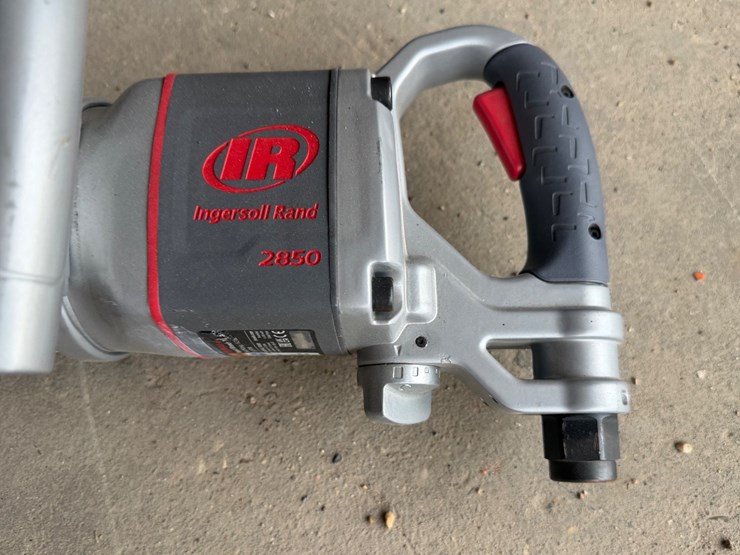 #2015-•-ingersoll-rand-2850-1in-impact-wrench-image-5