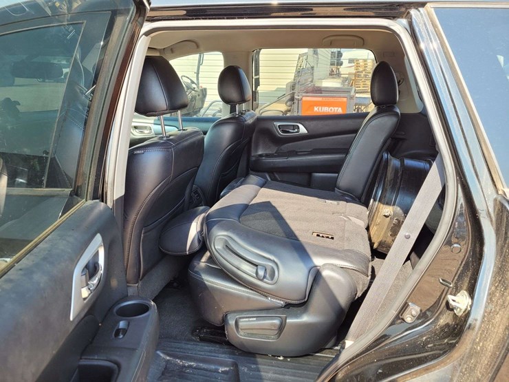 2019-nissan-pathfinder-image-12
