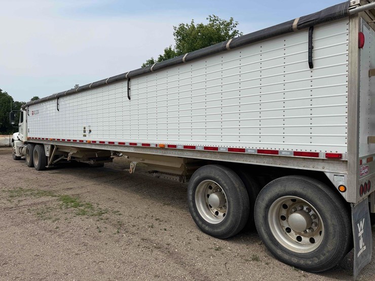 wilson-grain-trailer-image-3