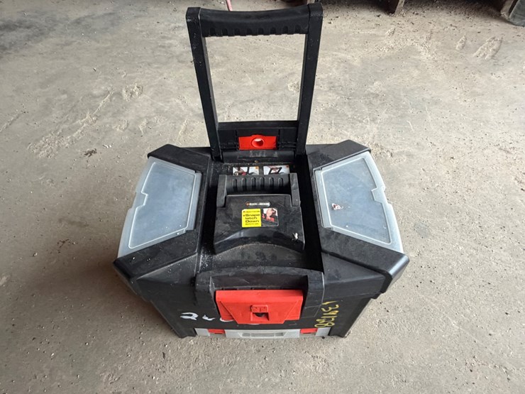 #2003-•-black-and-decker-tool-box-image-5