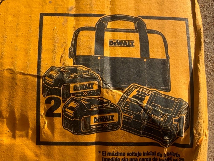 #2024-•-dewalt-1/2in-cordless-impact-wrench-image-5