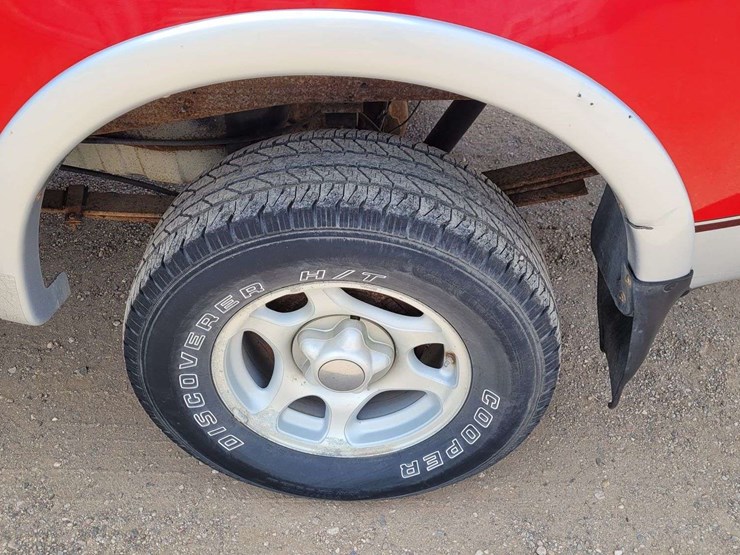 1997-ford-f150-lariat-image-11